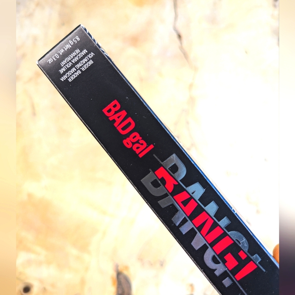 BADgal BANG! Volumizing Mascara